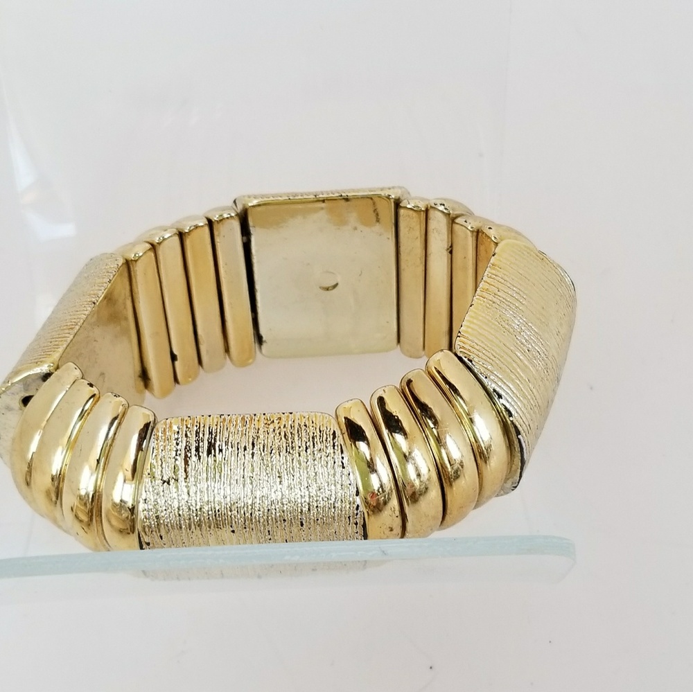 Gold Bangles - Picture 5 of 6